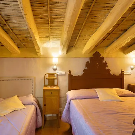 Ca L'emilli 乡村民宿 Gélida